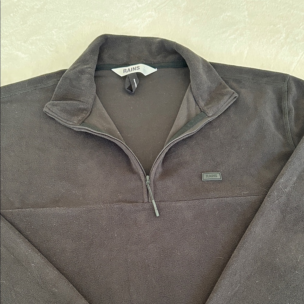 Rains Charcoal Quarter-Zip Fleece Sweater Coat Shacket. Size L
